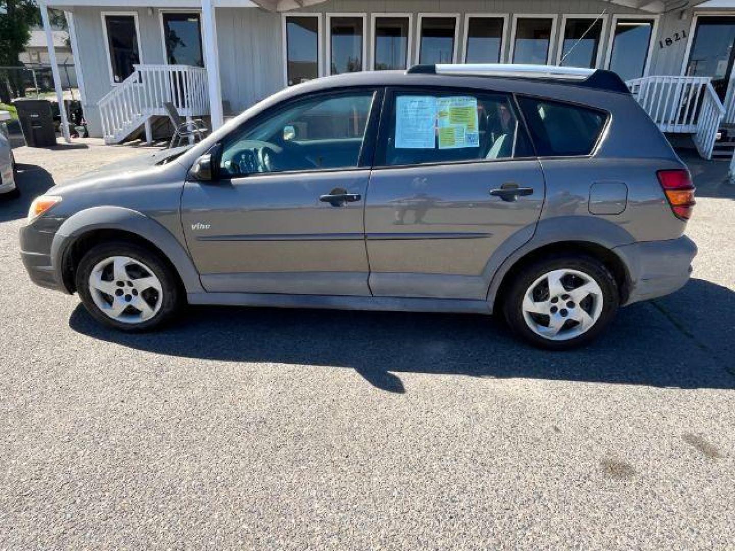 2008 Pontiac Vibe Base (5Y2SL65868Z) with an 1.8L L4 DOHC 16V engine, 5-Speed Manual transmission, located at 1821 N Montana Ave., Helena, MT, 59601, 46.603447, -112.022781 - Photo#5