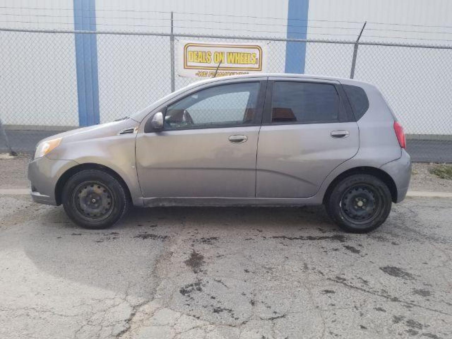 2009 Chevrolet Aveo5 LS (KL1TD66E19B) with an 1.6L L4 DOHC 16V engine, located at 1800 West Broadway, Missoula, 59808, (406) 543-1986, 46.881348, -114.023628 - Photo#2