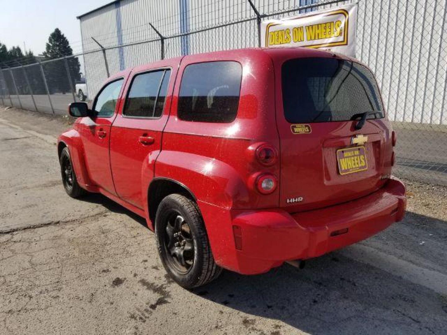 2009 Chevrolet HHR LT1 (3GNCA23B49S) with an 2.2L L4 DOHC 16V engine, 4-Speed Automatic transmission, located at 1821 N Montana Ave., Helena, MT, 59601, 46.603447, -112.022781 - Photo#3