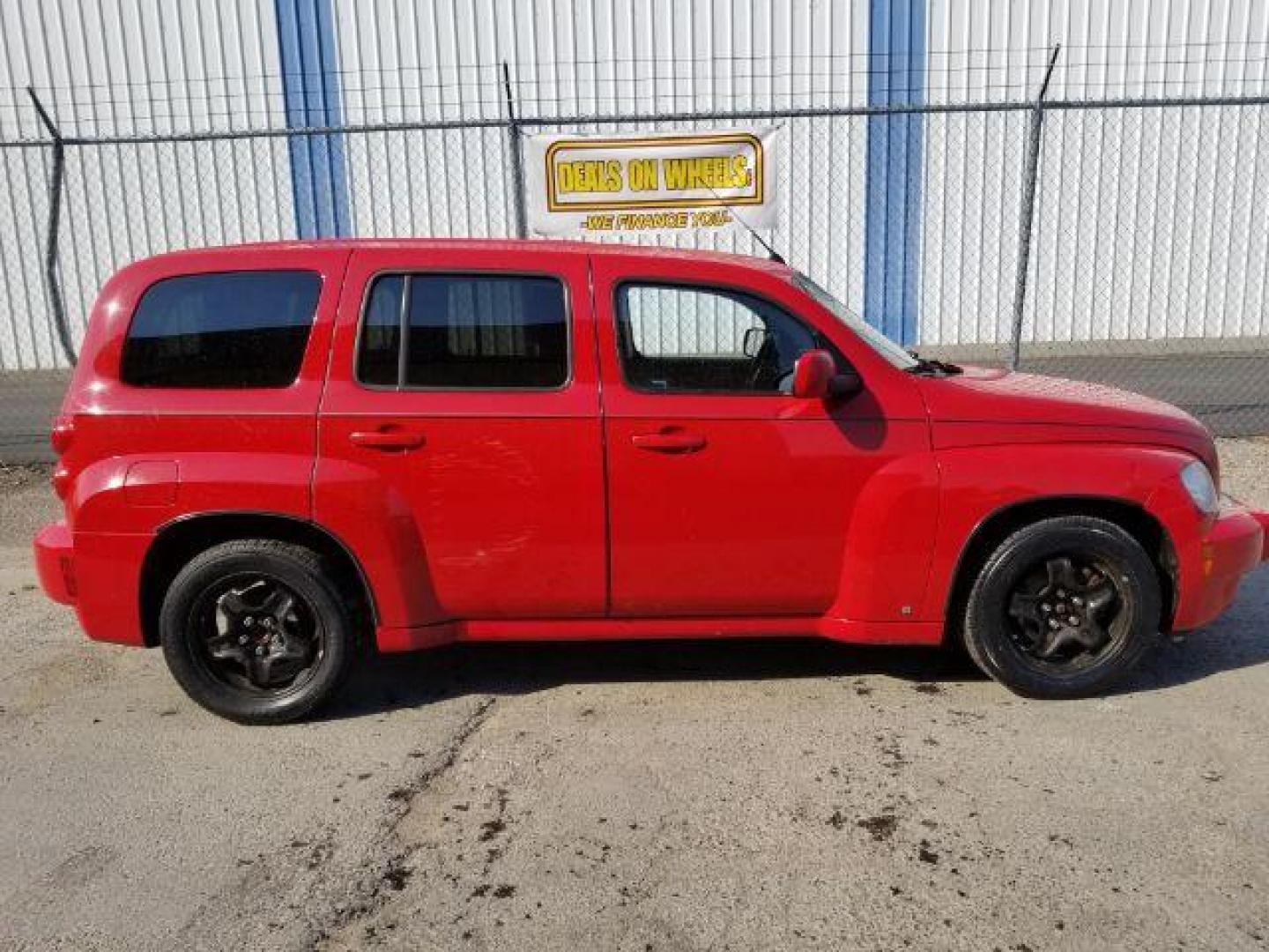 2009 Chevrolet HHR LT1 (3GNCA23B49S) with an 2.2L L4 DOHC 16V engine, 4-Speed Automatic transmission, located at 1821 N Montana Ave., Helena, MT, 59601, 46.603447, -112.022781 - Photo#5