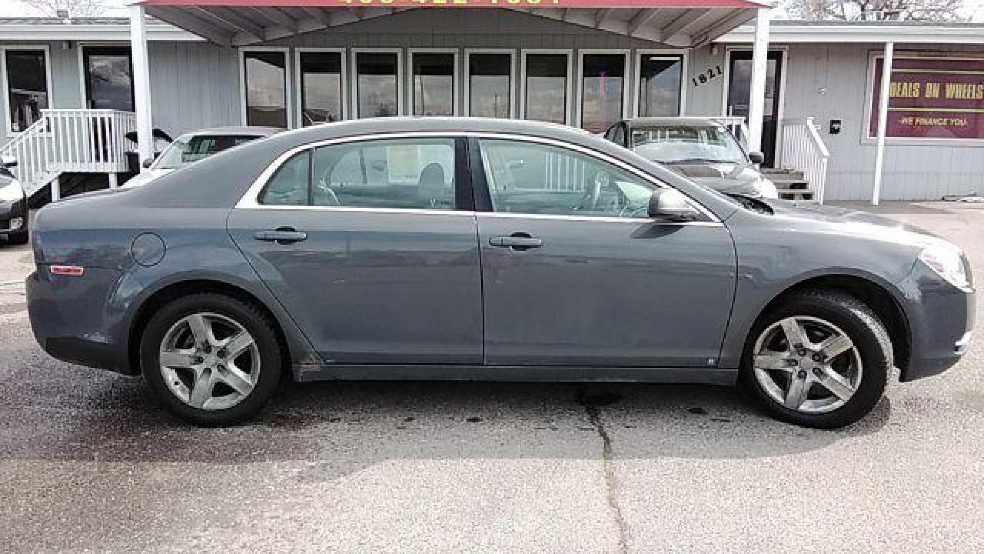 2009 Chevrolet Malibu LS (1G1ZG57B19F) with an 2.4L L4 DOHC 16V engine, 4-Speed Automatic transmission, located at 1821 N Montana Ave., Helena, MT, 59601, 46.603447, -112.022781 - Photo#1