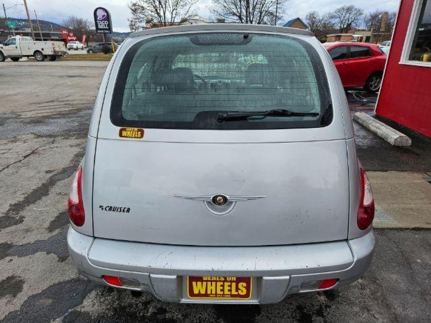 2009 Chrysler PT Cruiser Base (3A8FY48989T) with an 2.4L L4 DOHC 16V engine, located at 601 E. Idaho St., Kalispell, MT, 59901, 48.203983, -114.308662 - Photo#3