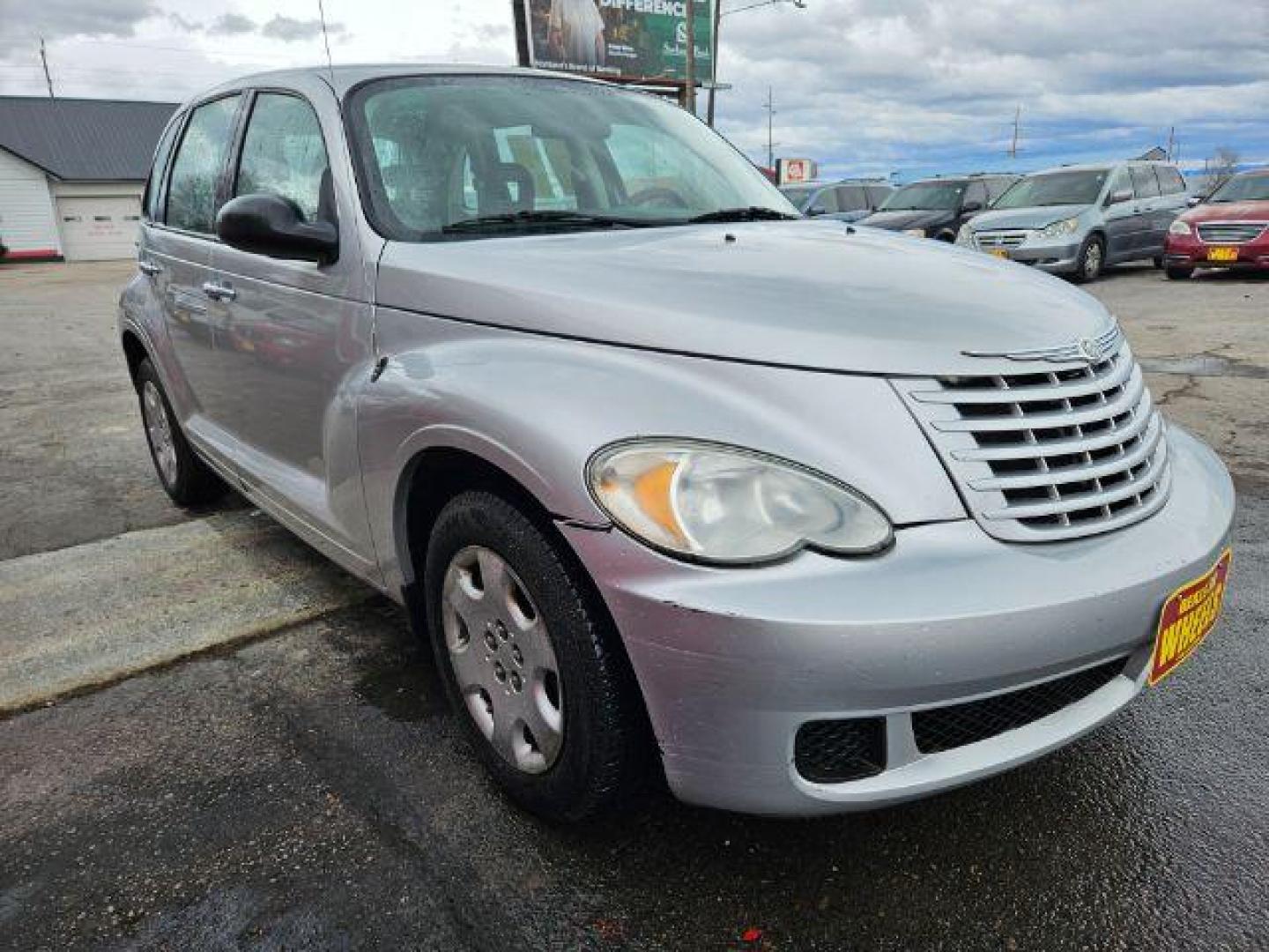 2009 Chrysler PT Cruiser Base (3A8FY48989T) with an 2.4L L4 DOHC 16V engine, located at 601 E. Idaho St., Kalispell, MT, 59901, 48.203983, -114.308662 - Photo#6