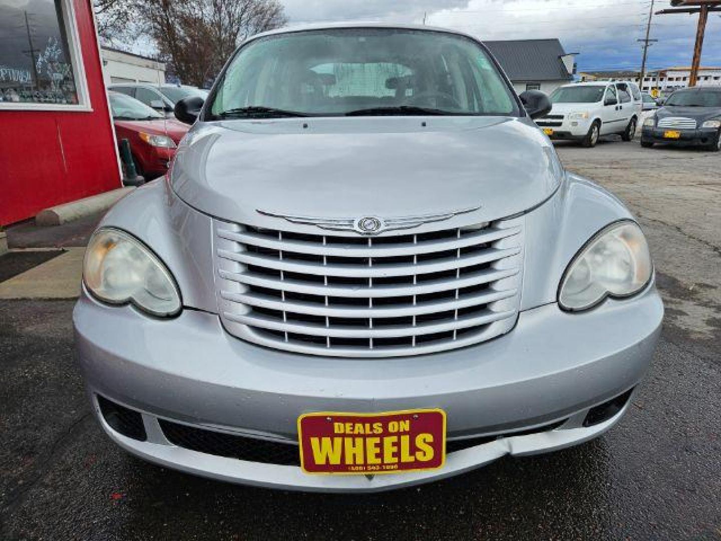 2009 Chrysler PT Cruiser Base (3A8FY48989T) with an 2.4L L4 DOHC 16V engine, located at 601 E. Idaho St., Kalispell, MT, 59901, 48.203983, -114.308662 - Photo#7