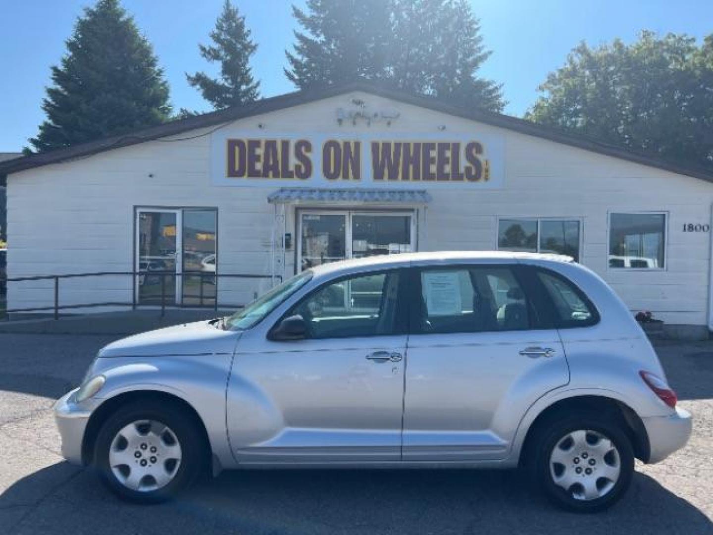 2009 Chrysler PT Cruiser Base (3A8FY48909T) with an 2.4L L4 DOHC 16V engine, located at 1800 West Broadway, Missoula, 59808, (406) 543-1986, 46.881348, -114.023628 - Photo#7