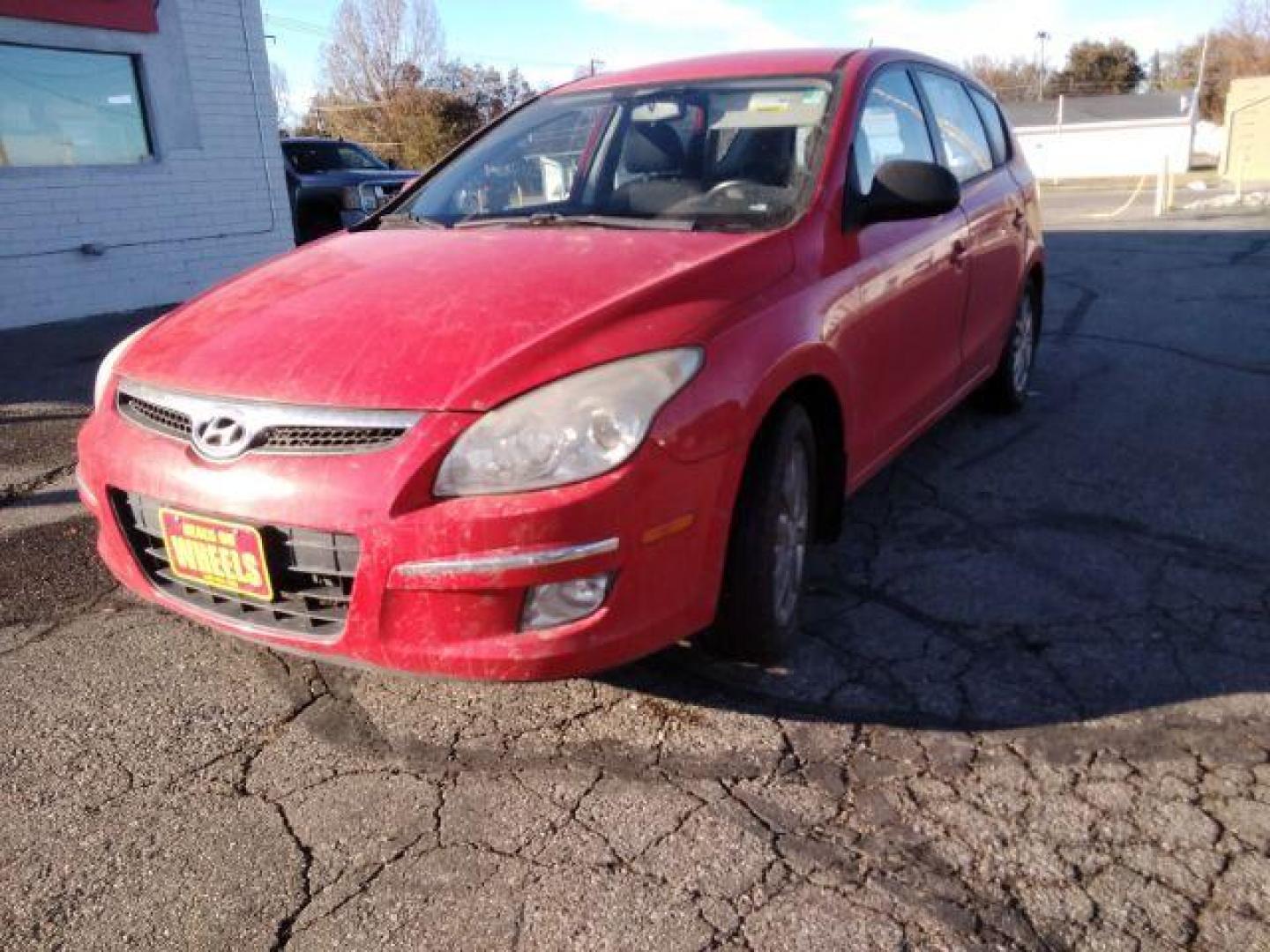 2009 Hyundai Elantra Automatic (KMHDC86E19U) with an 2.0L L4 DOHC 16V engine, 4-Speed Automatic transmission, located at 1800 West Broadway, Missoula, 59808, (406) 543-1986, 46.881348, -114.023628 - Photo#1