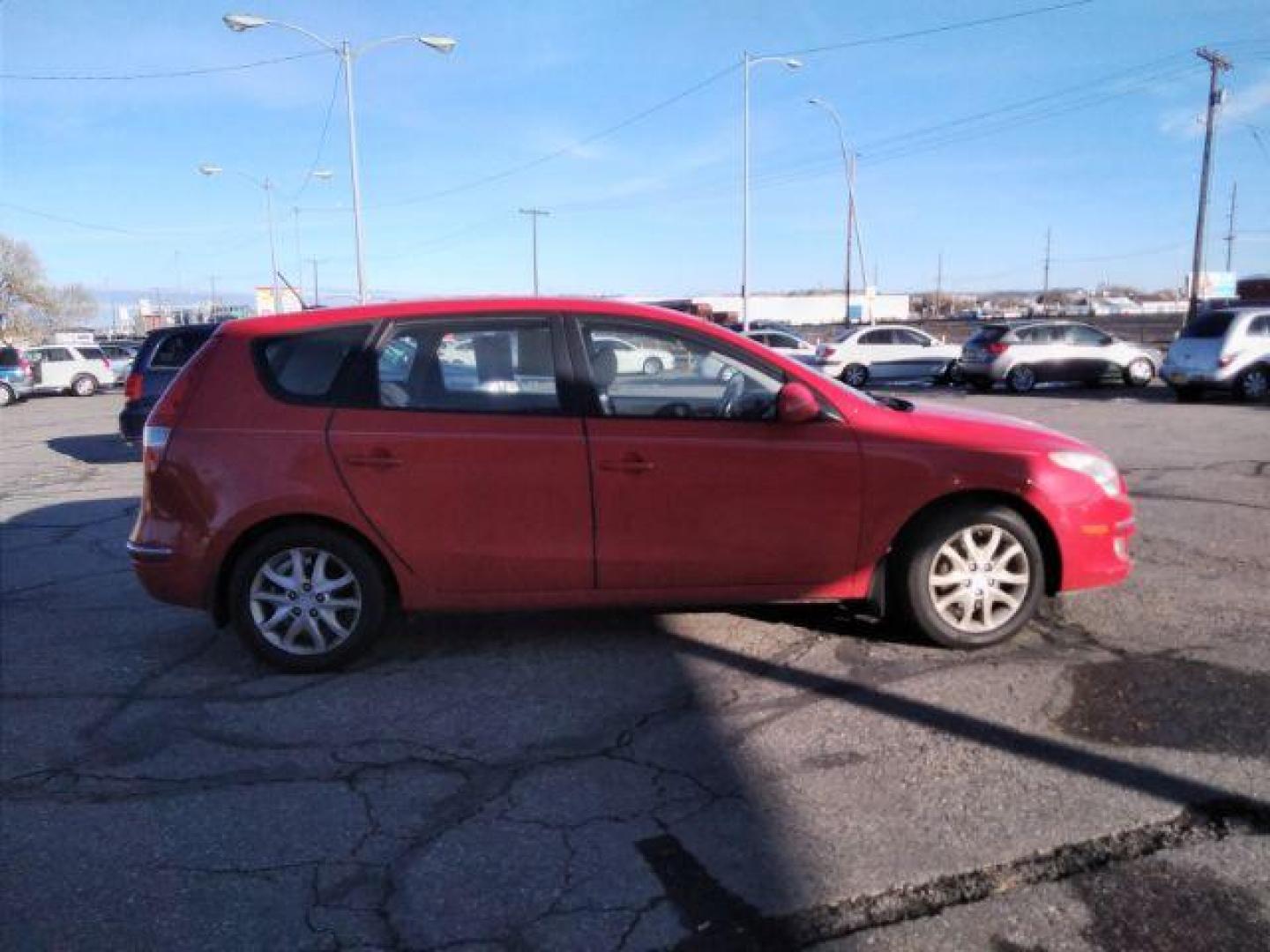 2009 Hyundai Elantra Automatic (KMHDC86E19U) with an 2.0L L4 DOHC 16V engine, 4-Speed Automatic transmission, located at 1800 West Broadway, Missoula, 59808, (406) 543-1986, 46.881348, -114.023628 - Photo#4