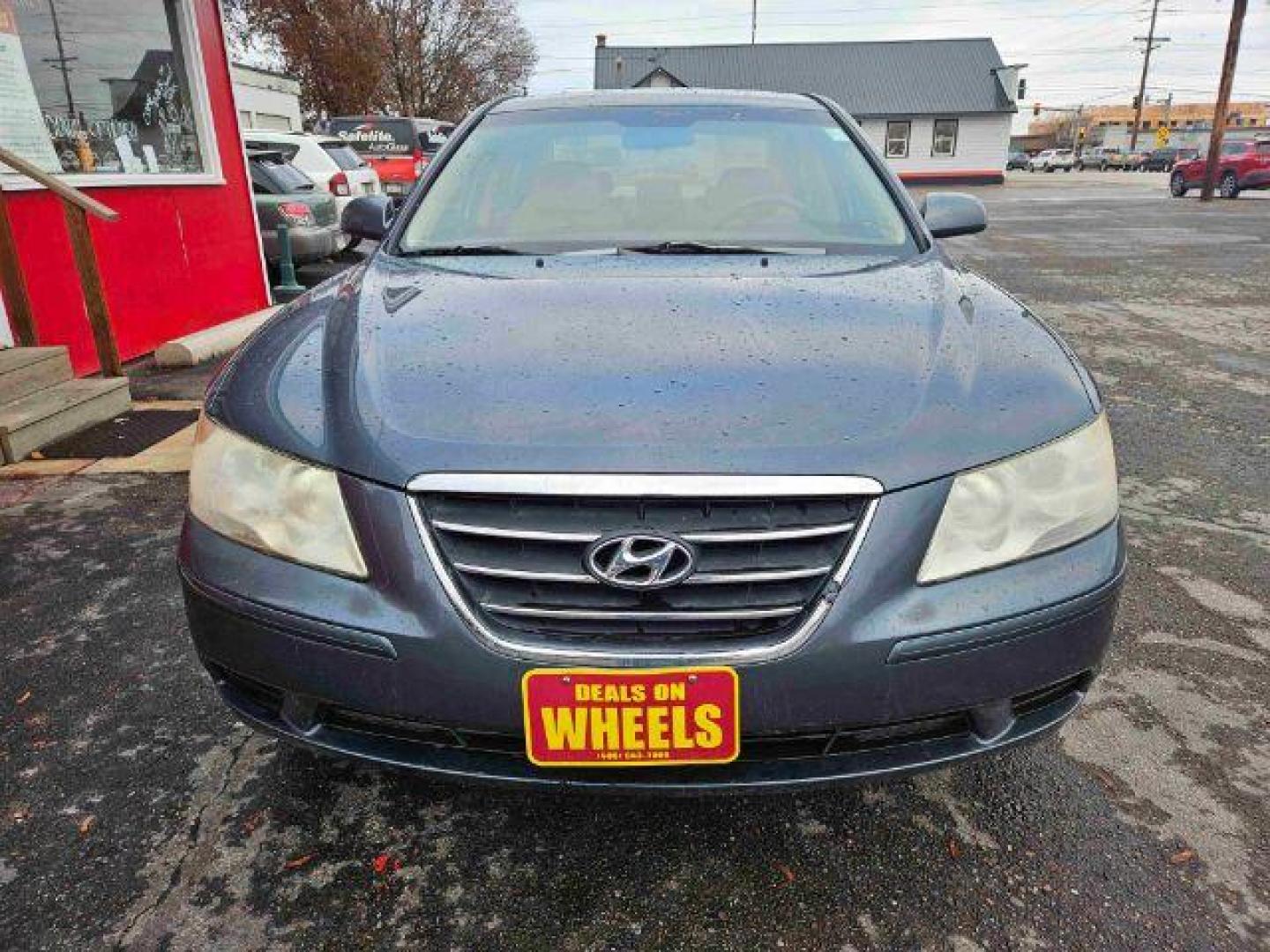 2009 Hyundai Sonata GLS (5NPET46C09H) with an 2.4L L4 DOHC 16V engine, located at 1800 West Broadway, Missoula, 59808, (406) 543-1986, 46.881348, -114.023628 - Looking for a reliable and affordable pre-owned vehicle in Kalispell, MT? Look no further than this 2009 Hyundai Sonata GLS available at DOW - Kalispell. With its impressive features and affordable price tag of $14,495, this sedan is a great option for anyone in the market for a used car. The 2009 - Photo#7