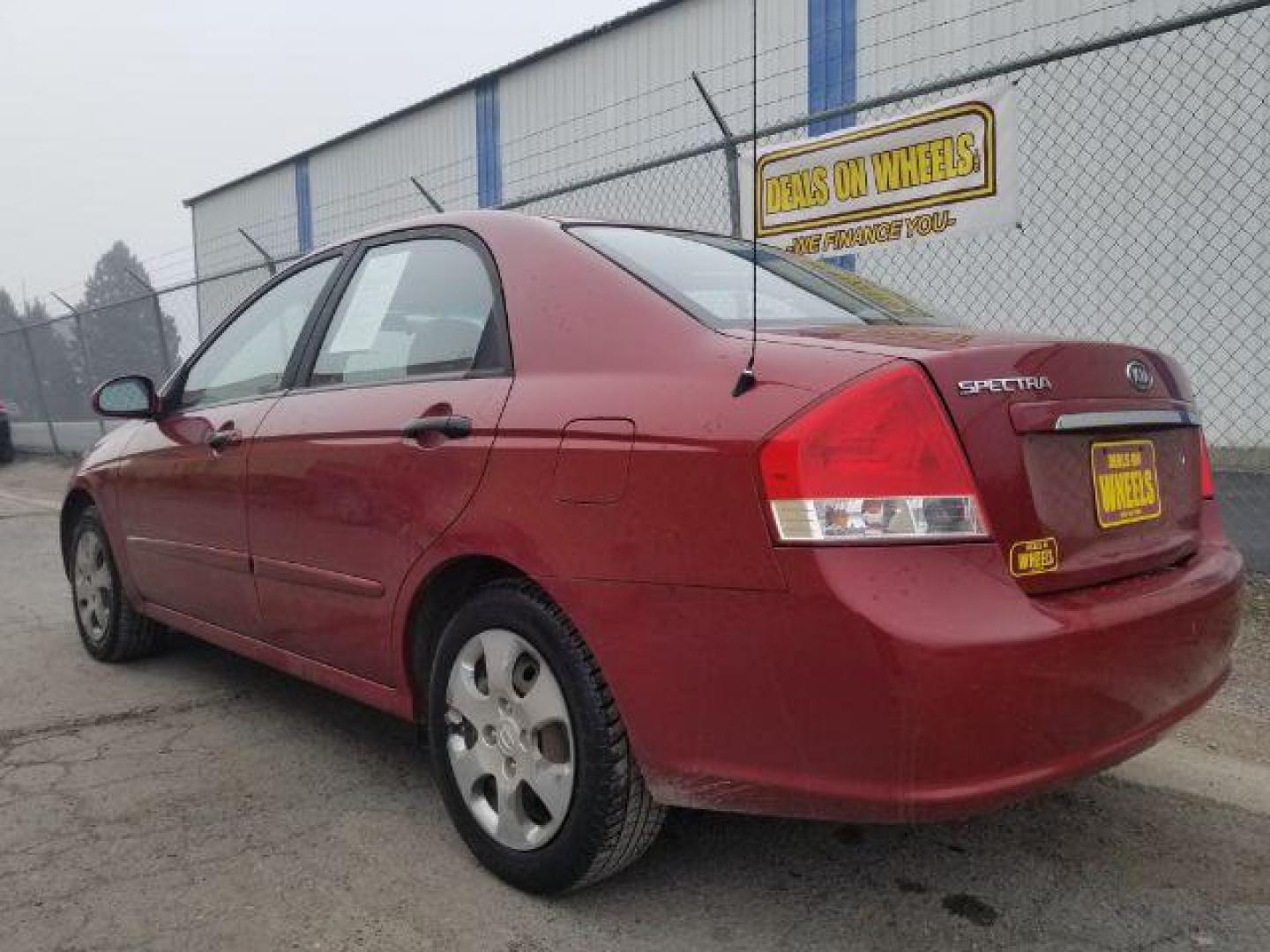 2009 Kia Spectra EX (KNAFE222195) with an 2.0L L4 DOHC 16V engine, located at 601 E. Idaho St., Kalispell, MT, 59901, 48.203983, -114.308662 - Photo#5