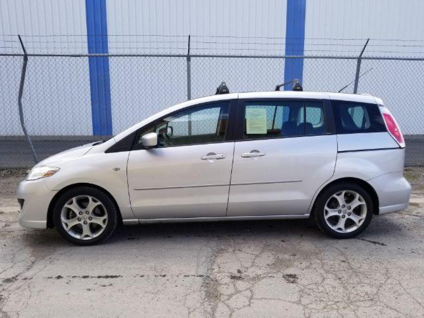 2009 Mazda MAZDA5 Grand Touring (JM1CR29L790) with an 2.3L L4 DOHC 16V engine, located at 4801 10th Ave S,, Great Falls, MT, 59405, 47.494347, -111.229942 - Photo#2