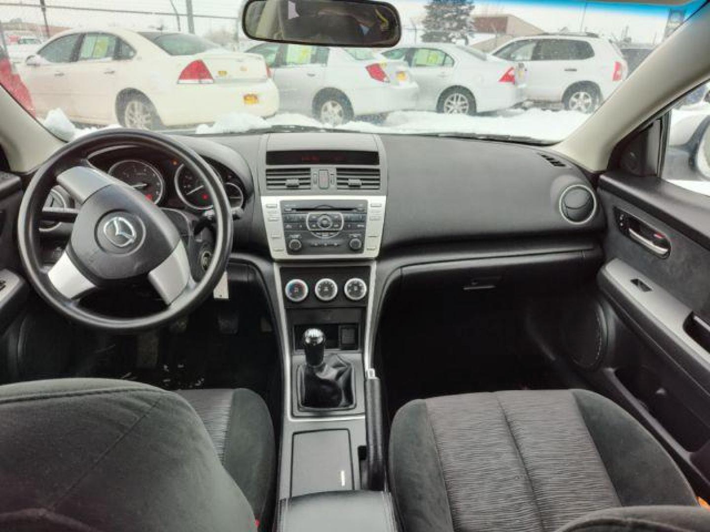 2009 Brilliant Silver Metallic Mazda Mazda6 i SV (1YVHP80A395) with an 2.5L L4 DOHC 16V engine, located at 4801 10th Ave S,, Great Falls, MT, 59405, 47.494347, -111.229942 - Photo#9