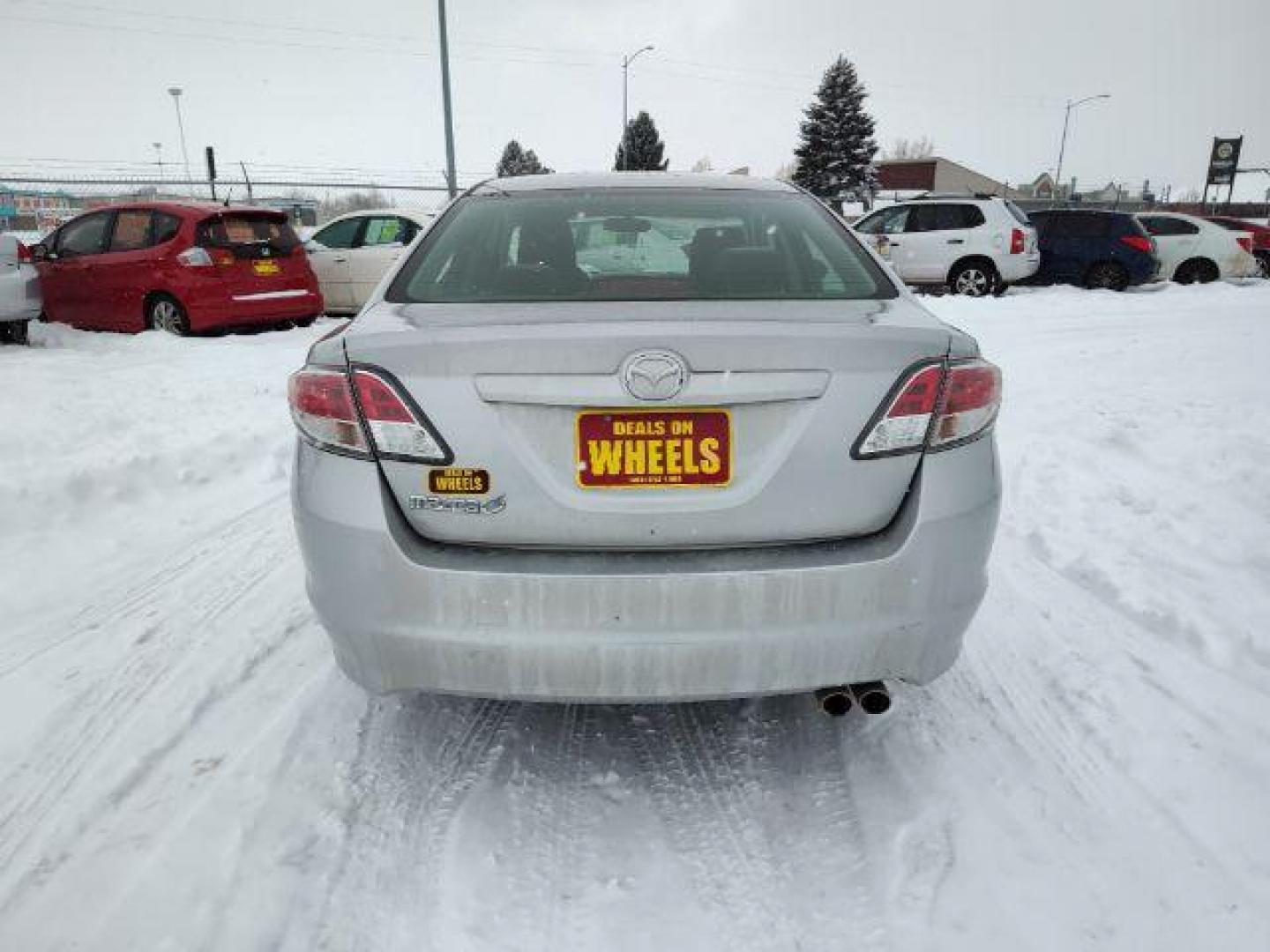 2009 Brilliant Silver Metallic Mazda Mazda6 i SV (1YVHP80A395) with an 2.5L L4 DOHC 16V engine, located at 4801 10th Ave S,, Great Falls, MT, 59405, 47.494347, -111.229942 - Photo#3