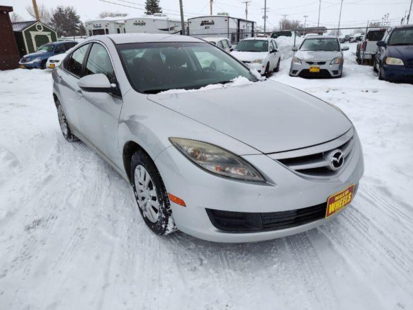 2009 Brilliant Silver Metallic Mazda Mazda6 i SV (1YVHP80A395) with an 2.5L L4 DOHC 16V engine, located at 4801 10th Ave S,, Great Falls, MT, 59405, 47.494347, -111.229942 - Photo#6