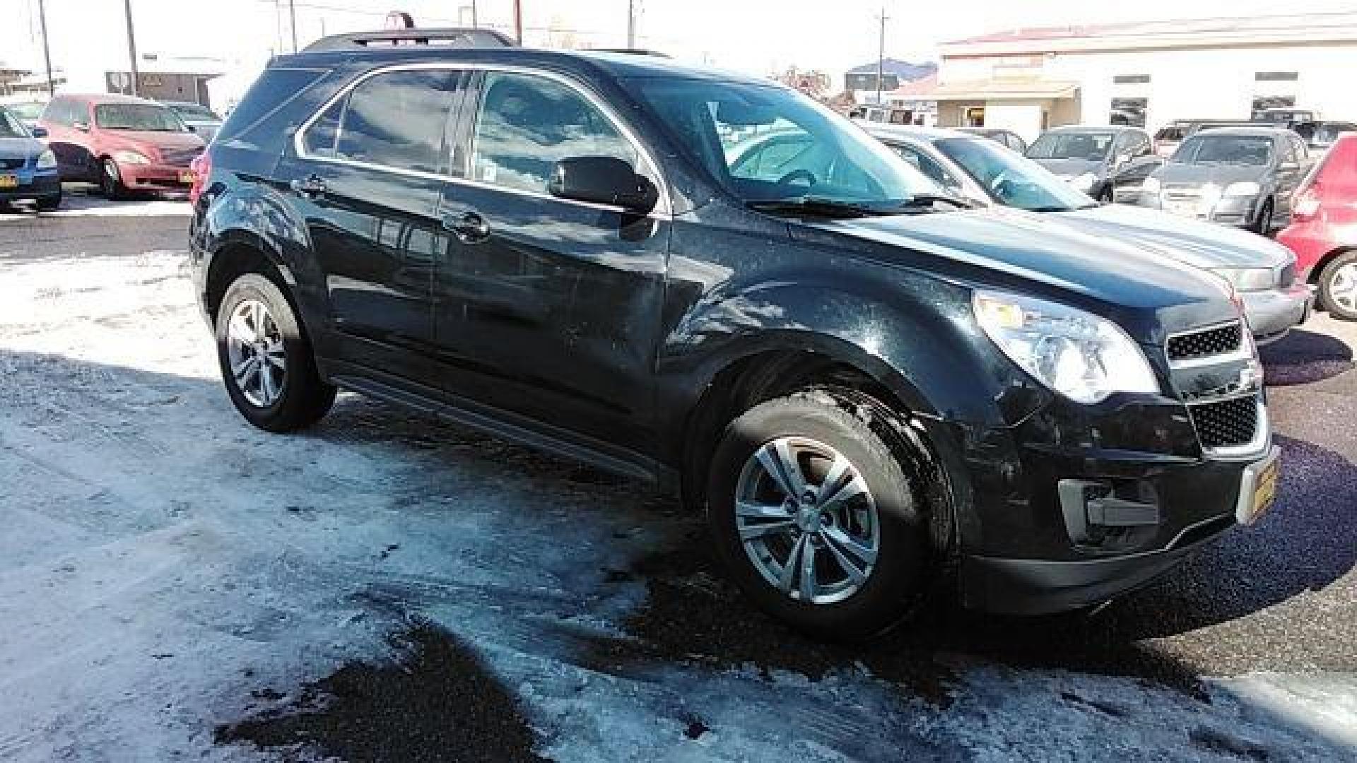 2010 Chevrolet Equinox LT1 AWD (2CNFLEEW4A6) with an 2.4L L4 DOHC 16V engine, 6-Speed Automatic transmission, located at 1821 N Montana Ave., Helena, MT, 59601, 46.603447, -112.022781 - Photo#1