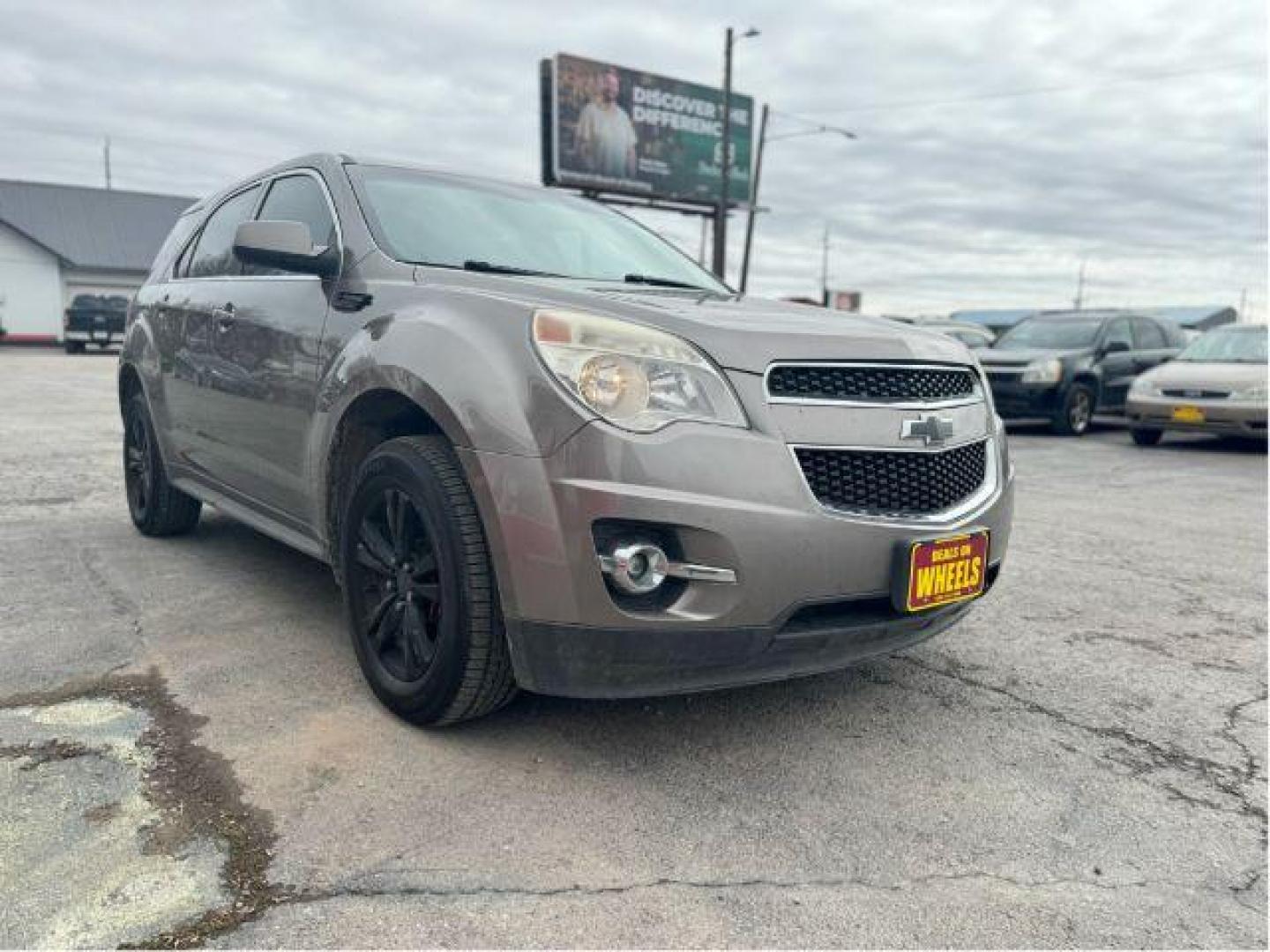 2010 Chevrolet Equinox LT2 FWD (2CNFLNEW0A6) with an 2.4L L4 DOHC 16V engine, 6-Speed Automatic transmission, located at 601 E. Idaho St., Kalispell, MT, 59901, 48.203983, -114.308662 - Photo#6