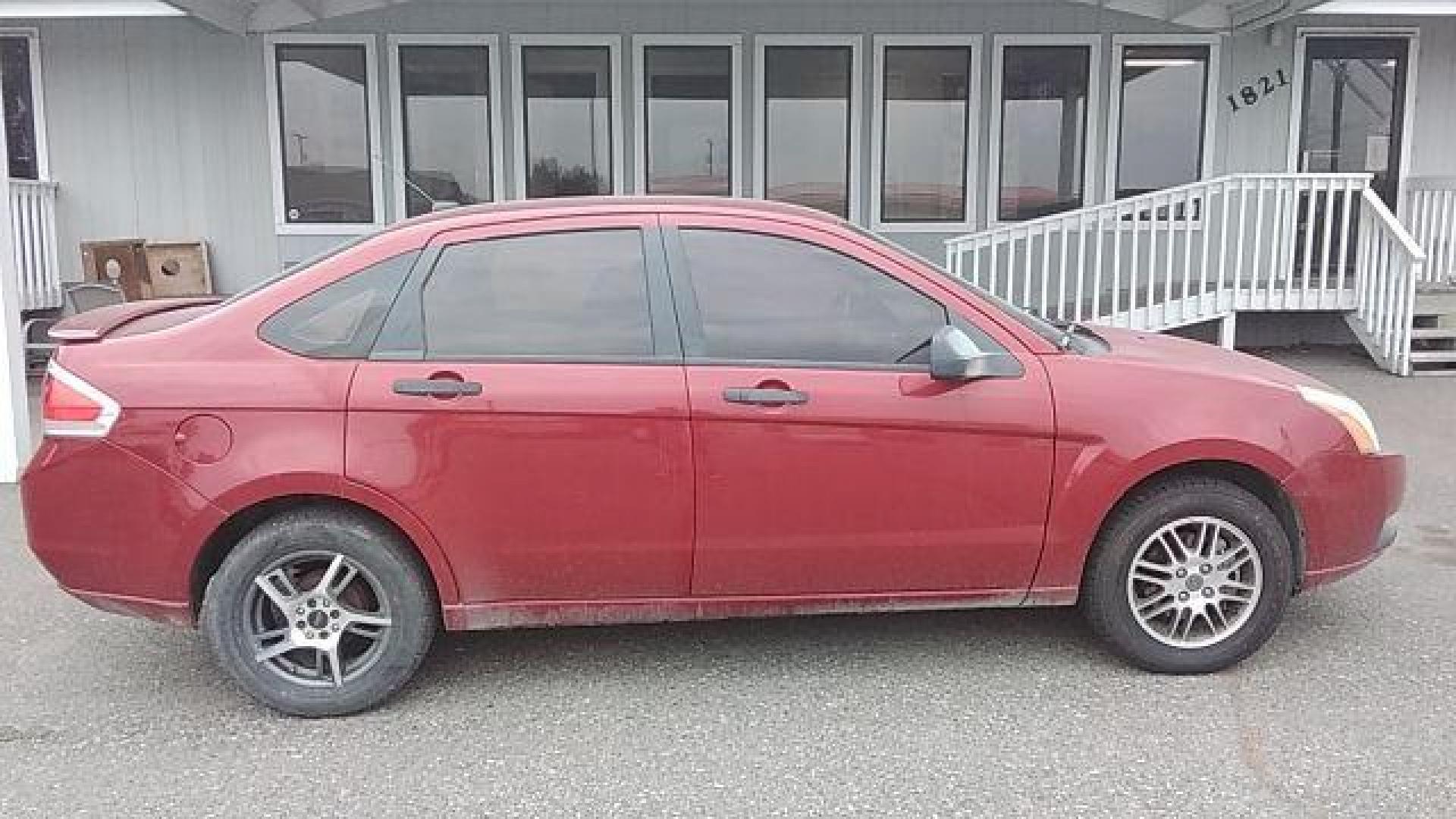 2010 Ford Focus SE Sedan (1FAHP3FN2AW) with an 2.0L L4 DOHC 16V engine, located at 1821 N Montana Ave., Helena, MT, 59601, 46.603447, -112.022781 - Photo#3