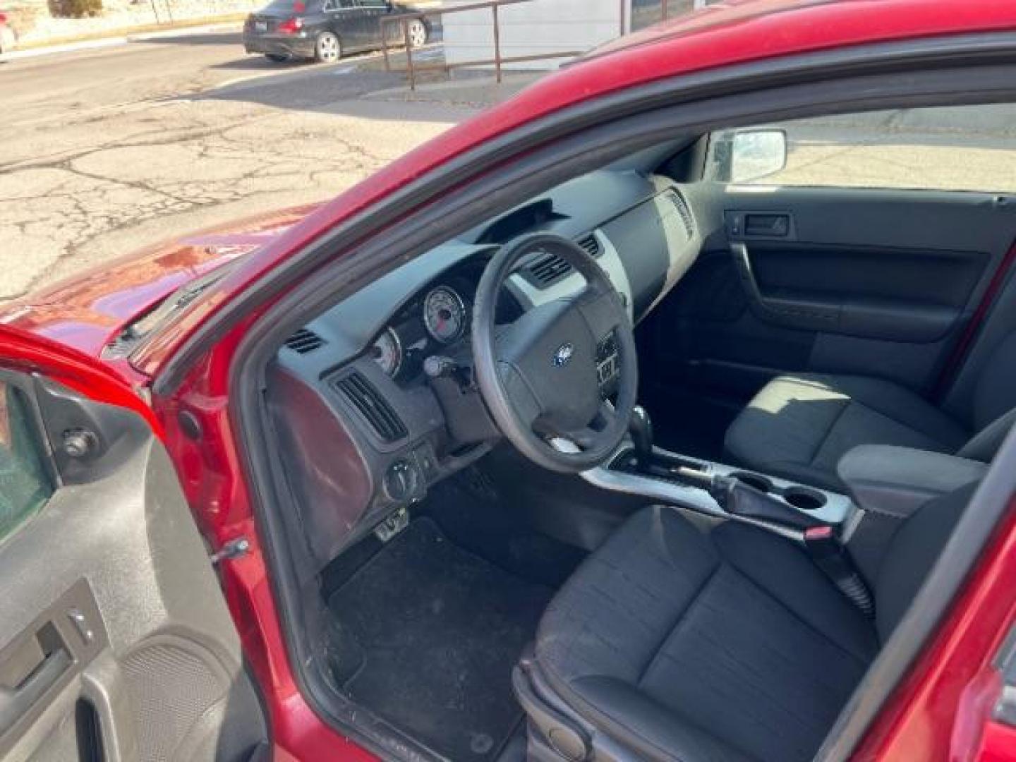 2010 Ford Focus SE Sedan (1FAHP3FN0AW) with an 2.0L L4 DOHC 16V engine, located at 1800 West Broadway, Missoula, 59808, (406) 543-1986, 46.881348, -114.023628 - Photo#6