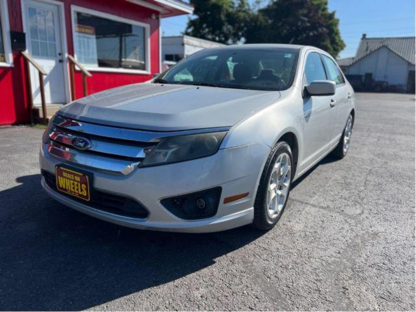 2010 Ford Fusion SE (3FAHP0HA9AR) with an 2.5L L4 DOHC 16V engine, located at 601 E. Idaho St., Kalispell, MT, 59901, 48.203983, -114.308662 - Photo#0