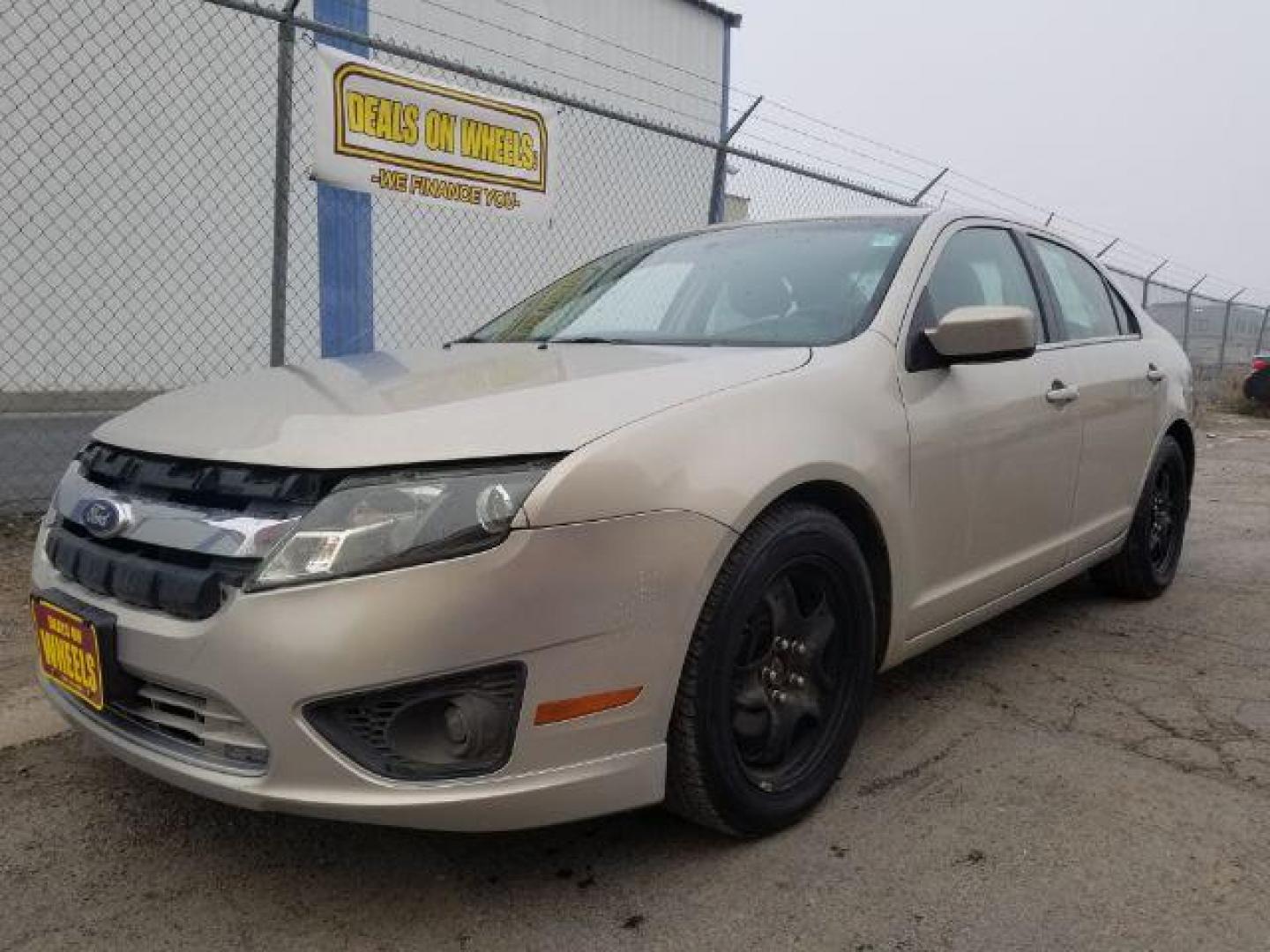 2010 Ford Fusion SE (3FAHP0HAXAR) with an 2.5L L4 DOHC 16V engine, located at 601 E. Idaho St., Kalispell, MT, 59901, 48.203983, -114.308662 - Photo#0