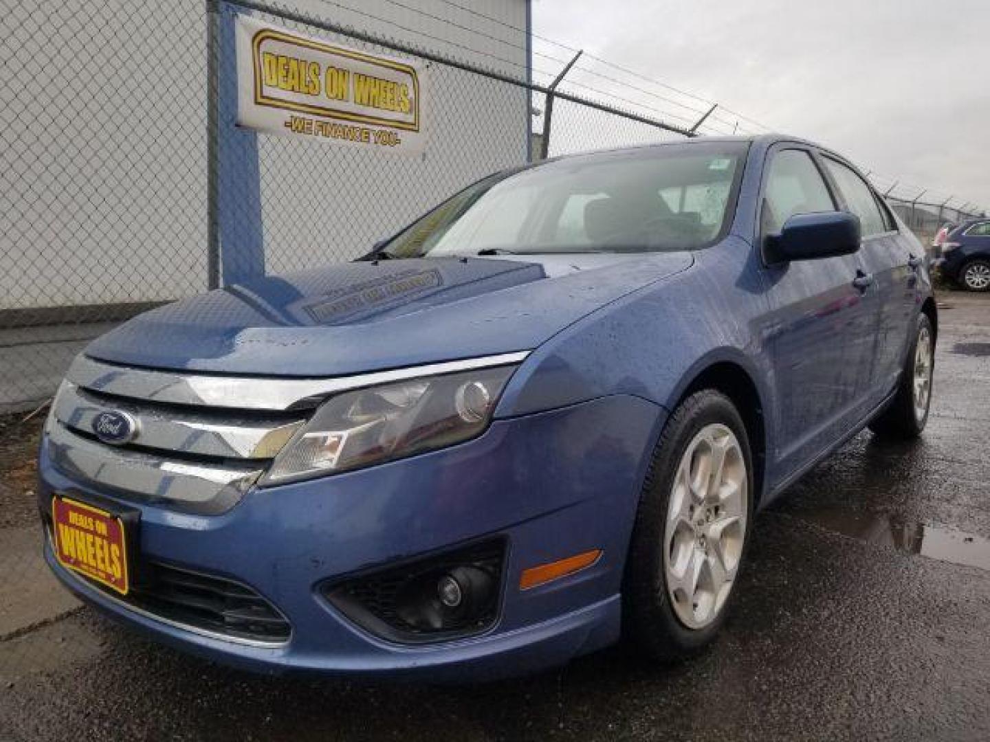 2010 Ford Fusion SE (3FAHP0HA6AR) with an 2.5L L4 DOHC 16V engine, located at 1800 West Broadway, Missoula, 59808, (406) 543-1986, 46.881348, -114.023628 - Photo#14