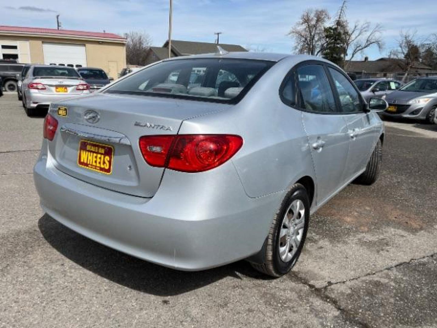 2010 Hyundai Elantra SE (KMHDU4AD1AU) with an 2.0L L4 DOHC 16V engine, located at 1821 N Montana Ave., Helena, MT, 59601, 46.603447, -112.022781 - Photo#2