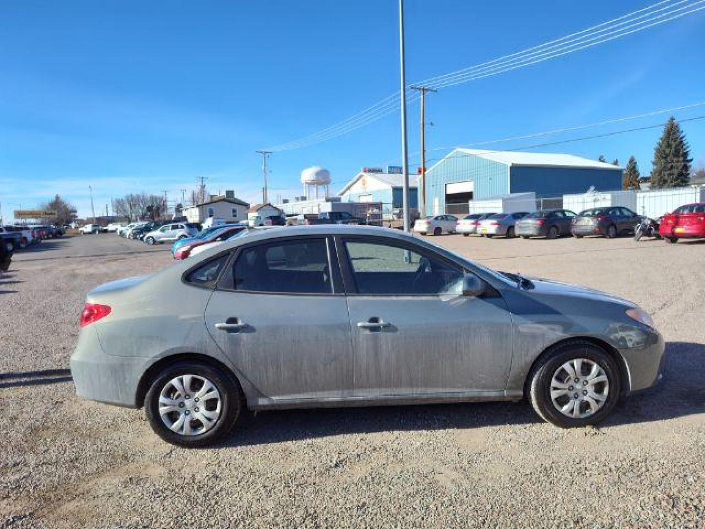 2010 Hyundai Elantra SE (KMHDU4AD5AU) with an 2.0L L4 DOHC 16V engine, located at 4801 10th Ave S,, Great Falls, MT, 59405, 47.494347, -111.229942 - Photo#5