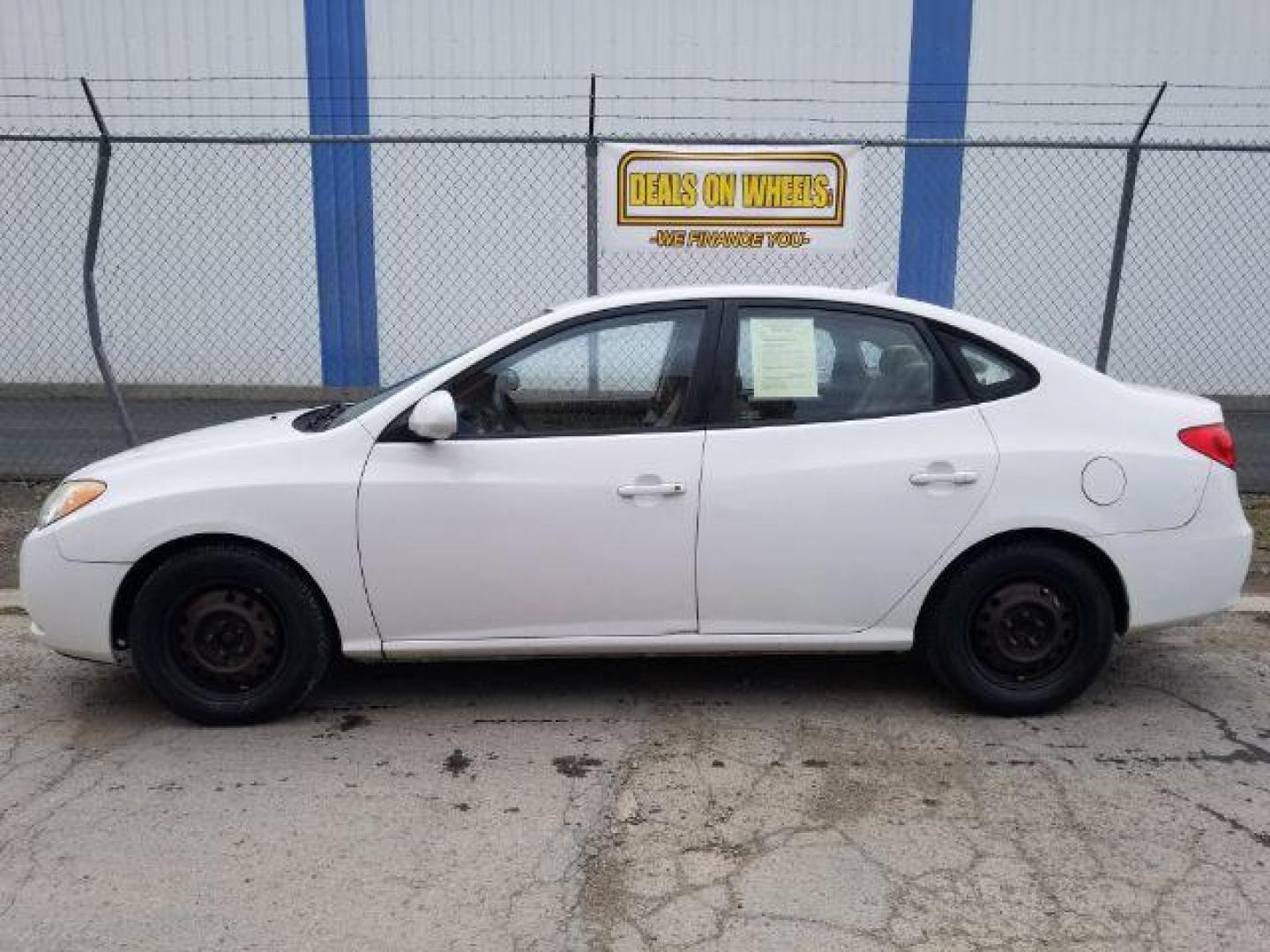 2010 Hyundai Elantra SE (KMHDU4AD0AU) with an 2.0L L4 DOHC 16V engine, located at 1821 N Montana Ave., Helena, MT, 59601, 46.603447, -112.022781 - Photo#2