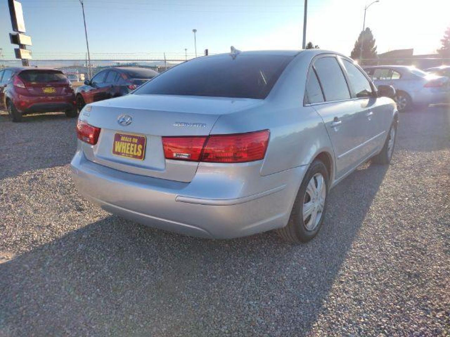 2010 Hyundai Sonata GLS (5NPET4AC2AH) with an 2.4L L4 DOHC 16V engine, located at 4801 10th Ave S,, Great Falls, MT, 59405, 47.494347, -111.229942 - Photo#4