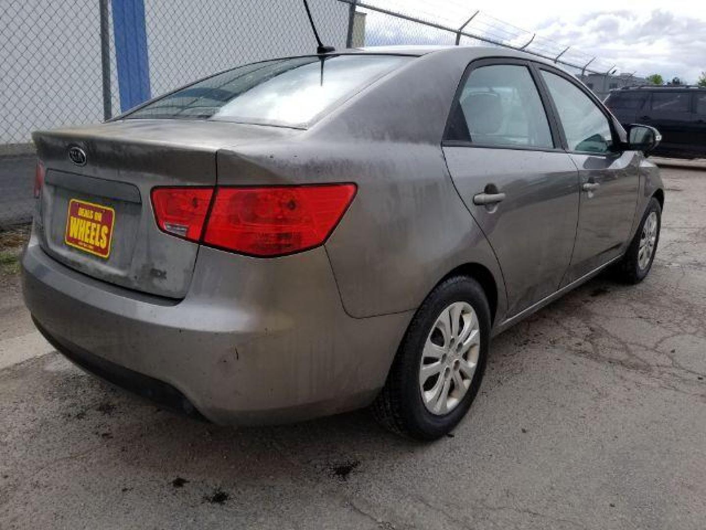 2010 Kia Forte EX (KNAFU4A20A5) with an 2.0L L4 DOHC 16V engine, located at 4801 10th Ave S,, Great Falls, MT, 59405, 47.494347, -111.229942 - Photo#4