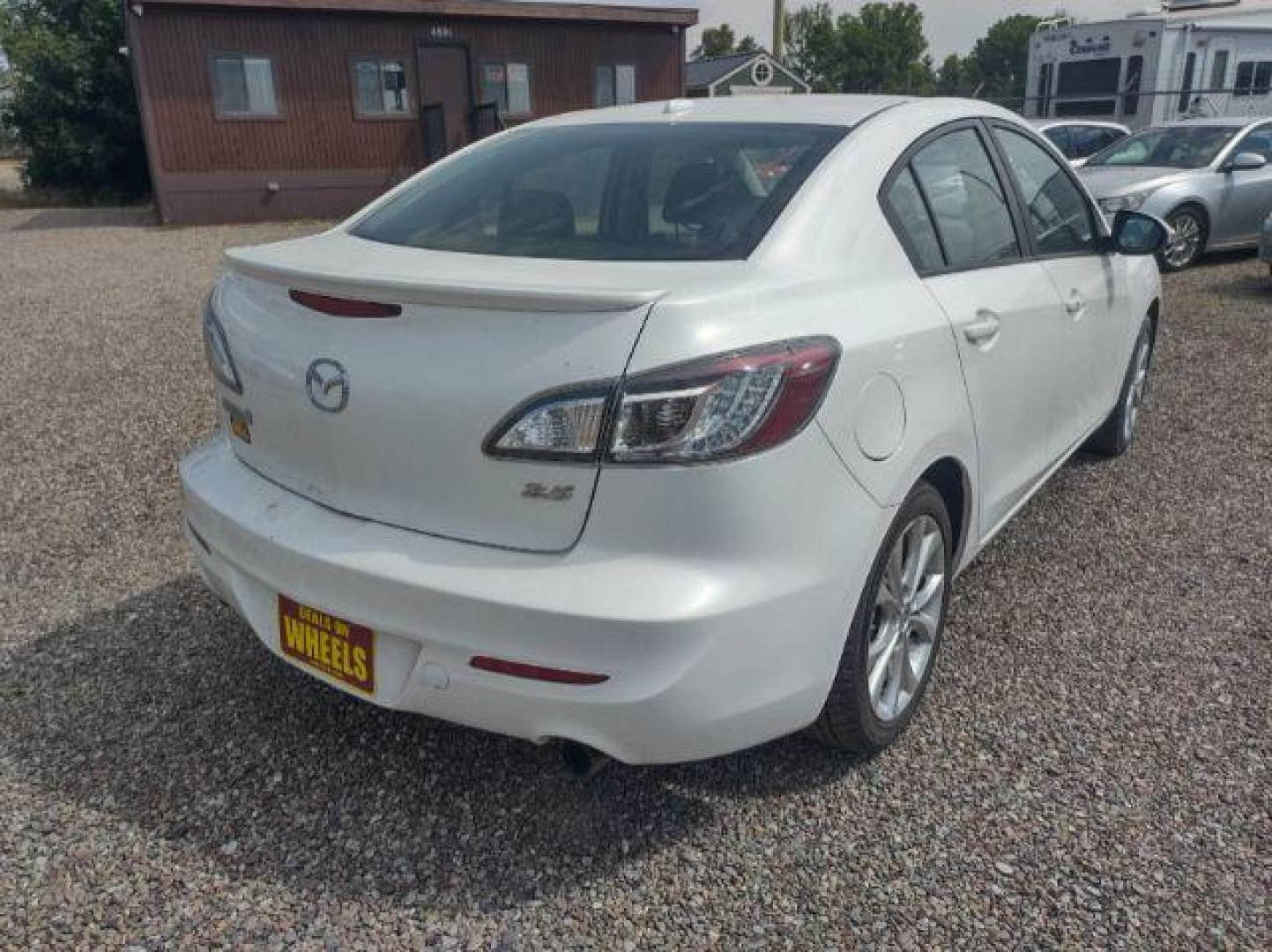 2010 Mazda MAZDA3 s Grand Touring 4-Door (JM1BL1S55A1) with an 2.5L L4 DOHC 16V engine, located at 4801 10th Ave S,, Great Falls, MT, 59405, 47.494347, -111.229942 - Photo#4