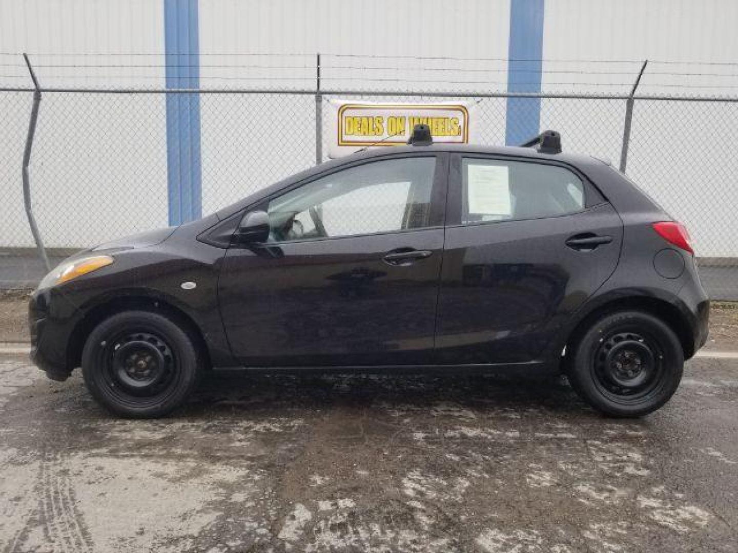 2011 Mazda MAZDA2 Sport (JM1DE1HY9B0) with an 1.5L L4 DOHC 16V engine, located at 601 E. Idaho St., Kalispell, MT, 59901, 48.203983, -114.308662 - Photo#6