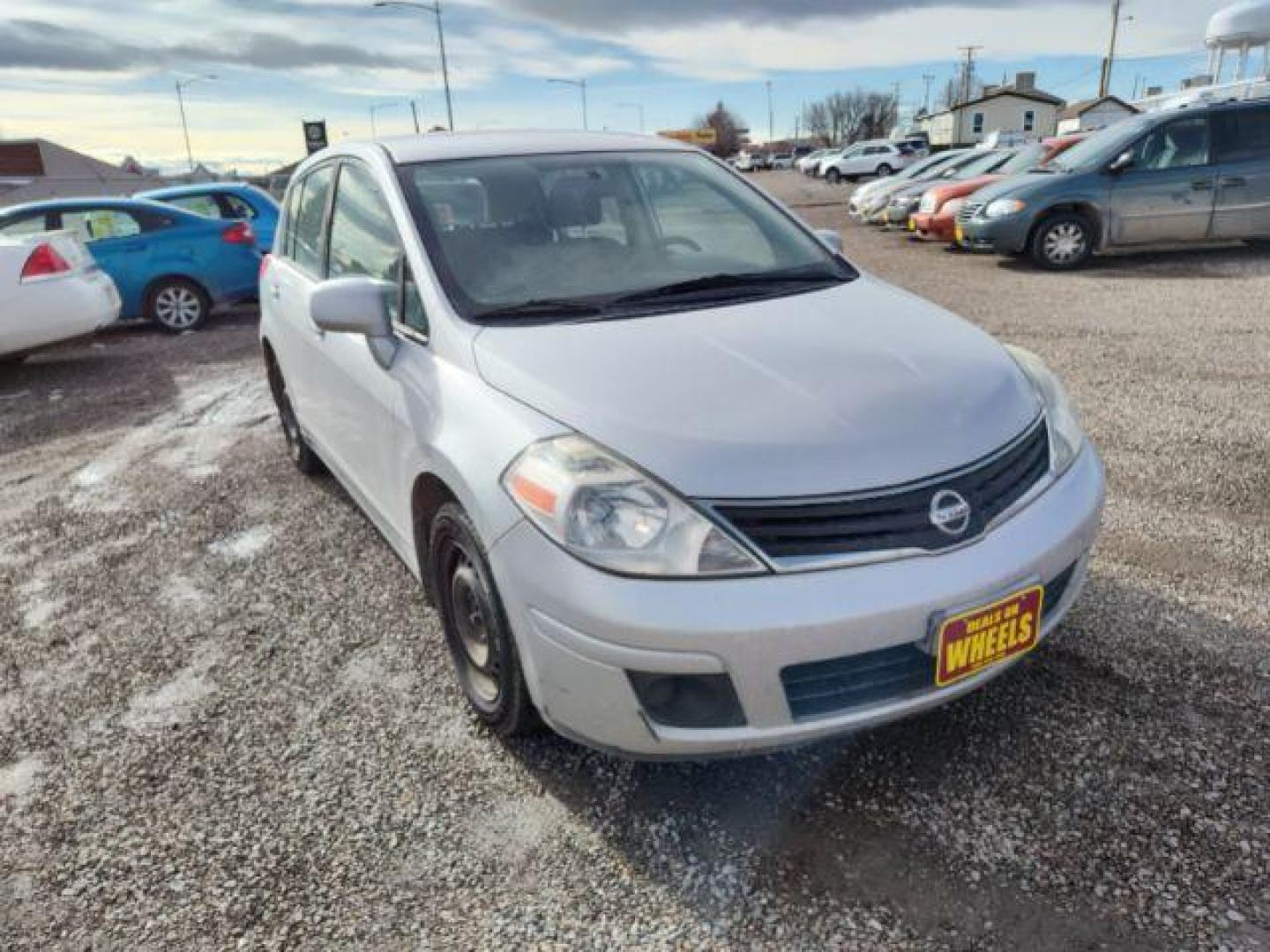 2011 Nissan Versa 1.8 SL Hatchback (3N1BC1CP9BL) with an 1.8L L4 DOHC 16V engine, 6 Speed Manual Trans transmission, located at 4801 10th Ave S,, Great Falls, MT, 59405, 47.494347, -111.229942 - Photo#6