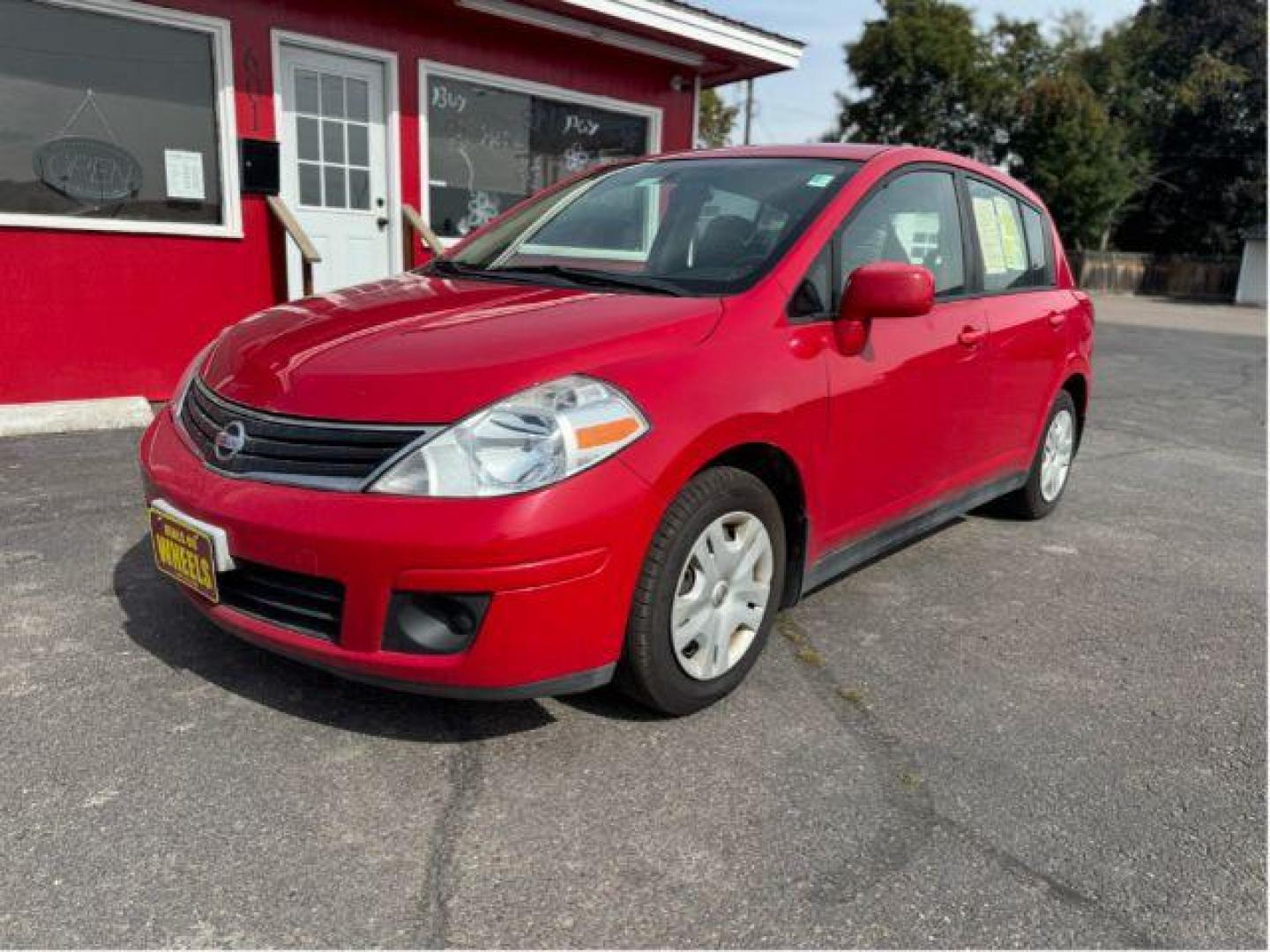 2011 Nissan Versa 1.8 SL Hatchback (3N1BC1CP0BL) with an 1.8L L4 DOHC 16V engine, Continuously Variable Transmission transmission, located at 601 E. Idaho St., Kalispell, MT, 59901, 48.203983, -114.308662 - Photo#0