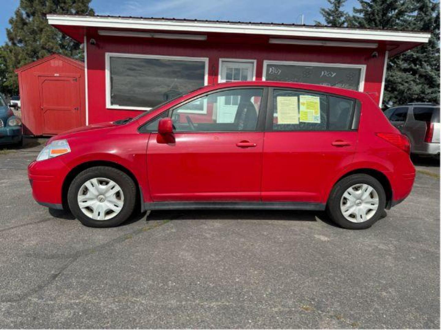 2011 Nissan Versa 1.8 SL Hatchback (3N1BC1CP0BL) with an 1.8L L4 DOHC 16V engine, Continuously Variable Transmission transmission, located at 601 E. Idaho St., Kalispell, MT, 59901, 48.203983, -114.308662 - Photo#1