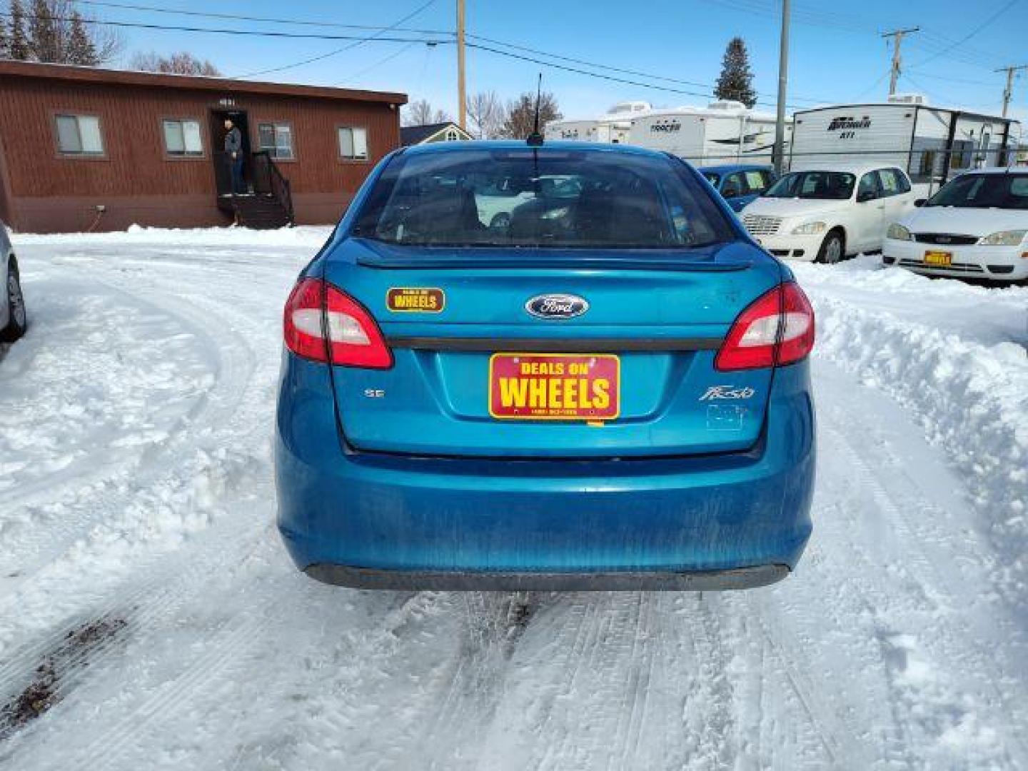 2012 Ford Fiesta SE Sedan (3FADP4BJ6CM) with an 1.6L L4 DOHC 16V engine, located at 4801 10th Ave S,, Great Falls, MT, 59405, 47.494347, -111.229942 - Photo#3