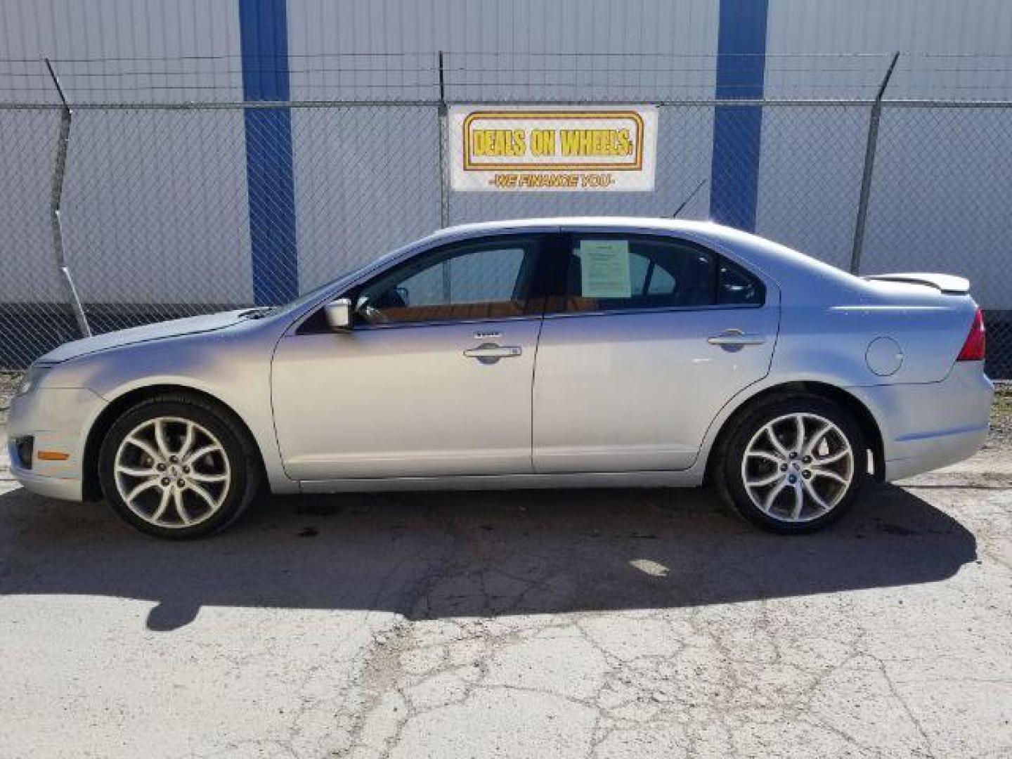 2012 Ford Fusion SEL (3FAHP0JA0CR) with an 2.5L L4 DOHC 16V engine, located at 1821 N Montana Ave., Helena, MT, 59601, 46.603447, -112.022781 - Photo#2