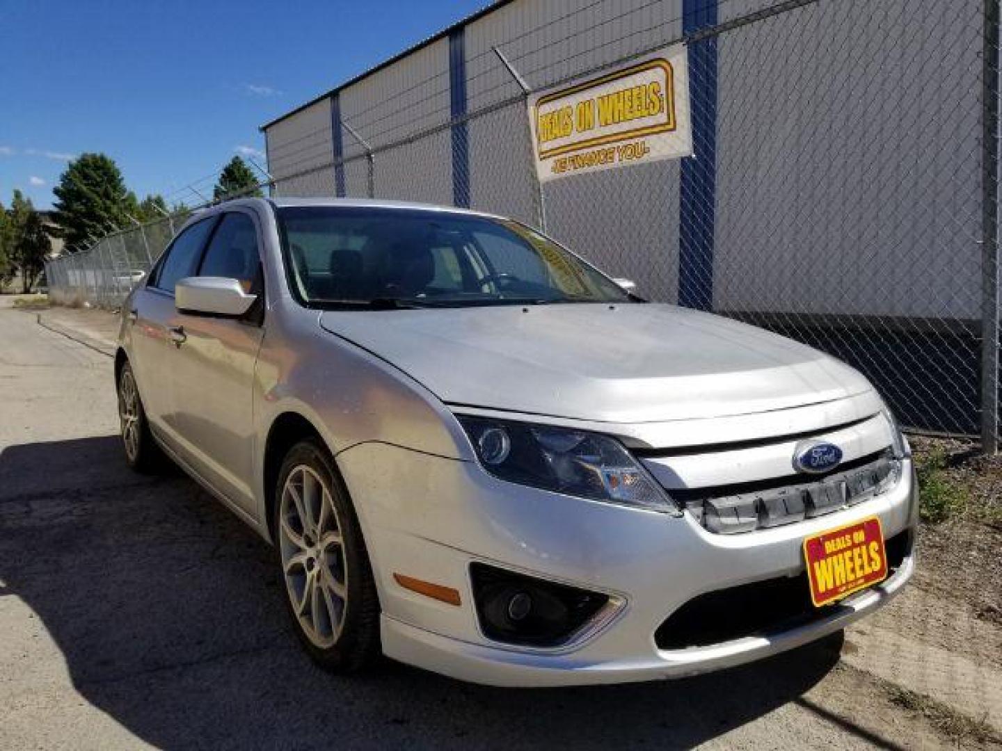 2012 Ford Fusion SEL (3FAHP0JA0CR) with an 2.5L L4 DOHC 16V engine, located at 1821 N Montana Ave., Helena, MT, 59601, 46.603447, -112.022781 - Photo#6