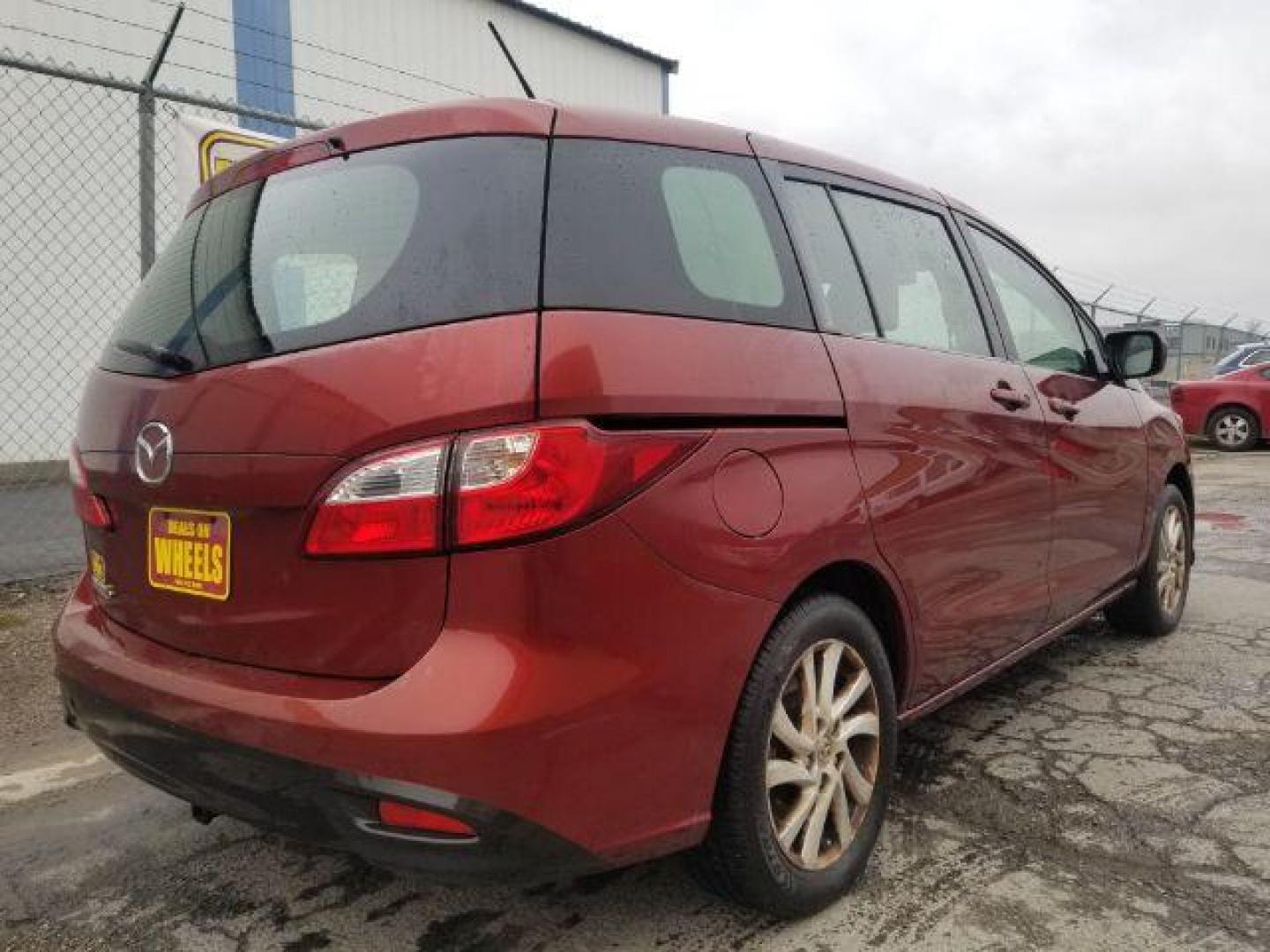 2012 Mazda MAZDA5 Sport (JM1CW2BL8C0) with an 2.5L L4 DOHC 16V engine, located at 601 E. Idaho St., Kalispell, MT, 59901, 48.203983, -114.308662 - Photo#4