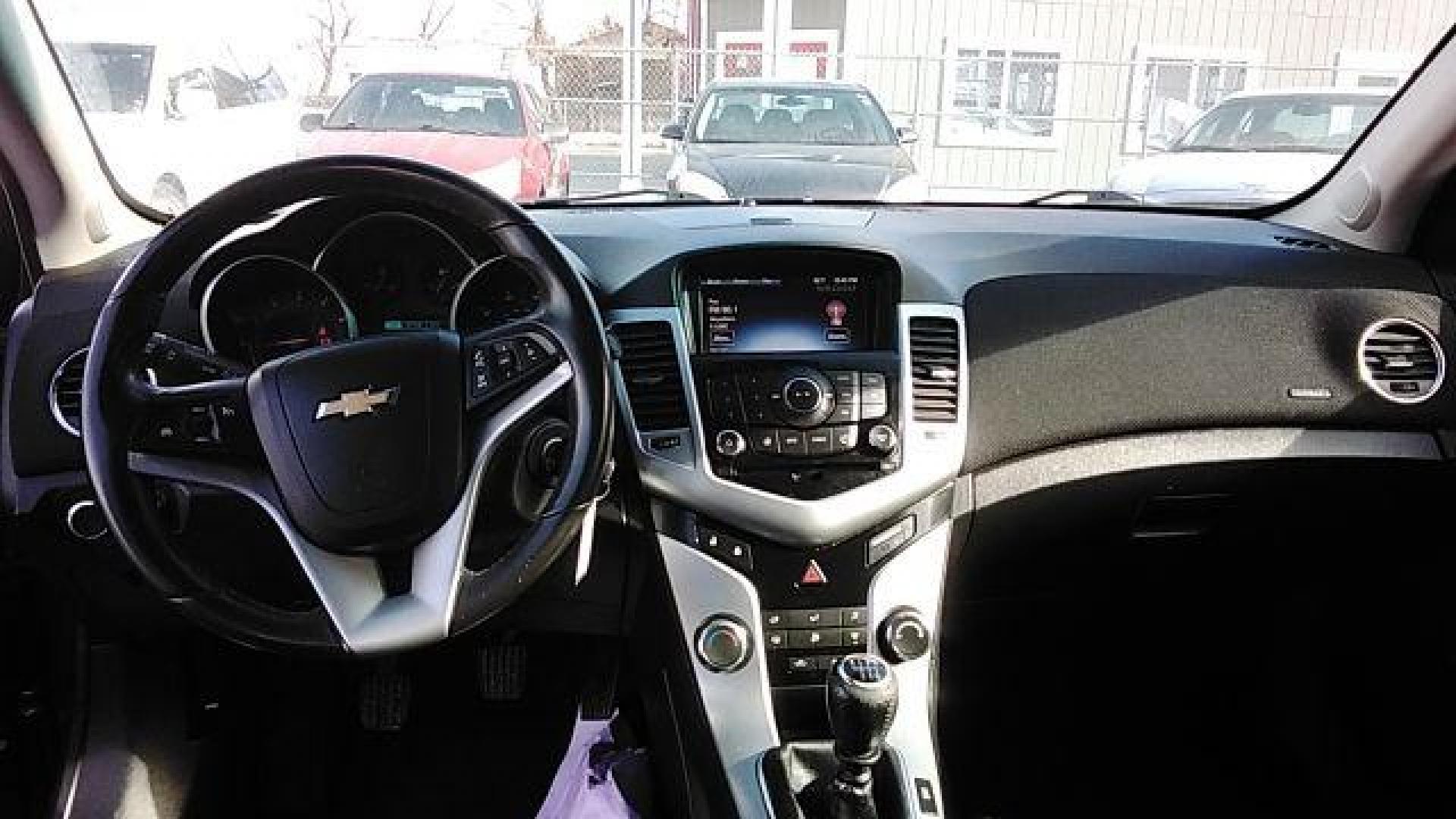 2013 Chevrolet Cruze ECO Manual (1G1PJ5SB4D7) with an 1.4L L4 DOHC 16V TURBO engine, 6-Speed Manual transmission, located at 1821 N Montana Ave., Helena, MT, 59601, 46.603447, -112.022781 - Photo#7