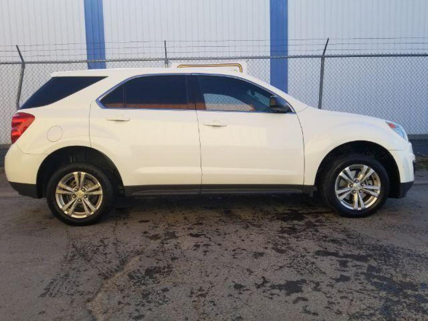 2013 Chevrolet Equinox LS AWD (2GNFLCEK2D6) with an 2.4L L4 DOHC 16V engine, 6-Speed Automatic transmission, located at 601 E. Idaho St., Kalispell, MT, 59901, 48.203983, -114.308662 - Photo#3