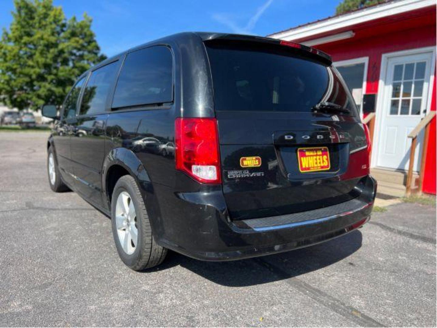 2013 Dodge Grand Caravan SE (2C4RDGBG5DR) with an 3.6L V6 DOHC 24V engine, 6-Speed Automatic transmission, located at 1800 West Broadway, Missoula, 59808, (406) 543-1986, 46.881348, -114.023628 - Photo#2