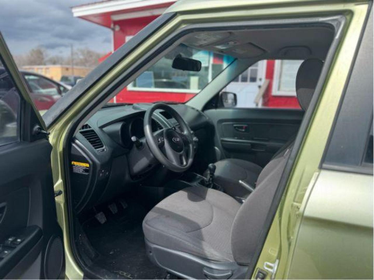 2013 Kia Soul Base (KNDJT2A51D7) with an 1.6L L4 DOHC 16V engine, 5-Speed Manual transmission, located at 601 E. Idaho St., Kalispell, MT, 59901, 48.203983, -114.308662 - Photo#8