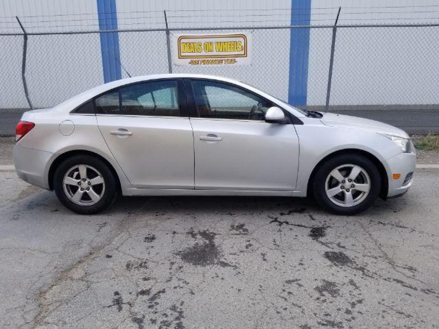 2014 Chevrolet Cruze ECO Manual (1G1PK5SBXE7) with an 1.4L L4 DOHC 16V TURBO engine, 6-Speed Manual transmission, located at 4801 10th Ave S,, Great Falls, MT, 59405, 47.494347, -111.229942 - Photo#5