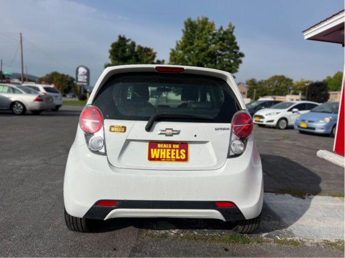 2014 Chevrolet Spark 1LT Auto (KL8CD6S94EC) with an 1.2L L4 16V DOHC engine, Continuously Variable Transmission transmission, located at 601 E. Idaho St., Kalispell, MT, 59901, 48.203983, -114.308662 - Photo#3