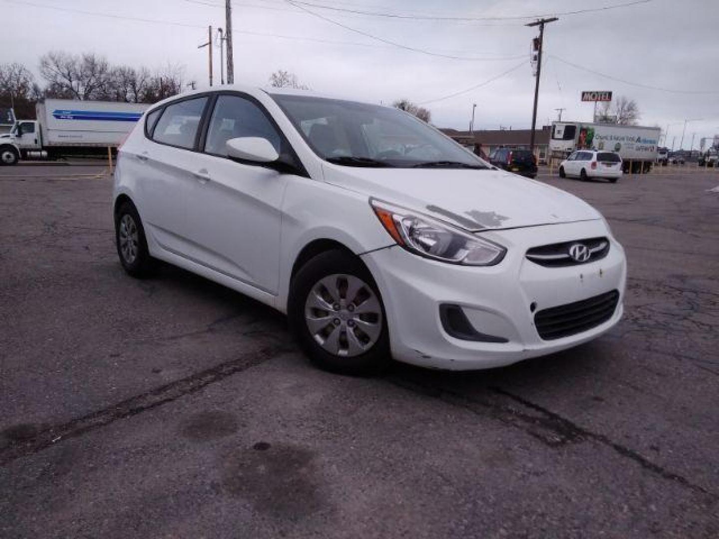 2016 Hyundai Accent SE 5-Door 6A (KMHCT5AE0GU) with an 1.6L L4 DOHC 16V engine, 6-Speed Automatic transmission, located at 4047 Montana Ave., Billings, MT, 59101, 45.770847, -108.529800 - Photo#2