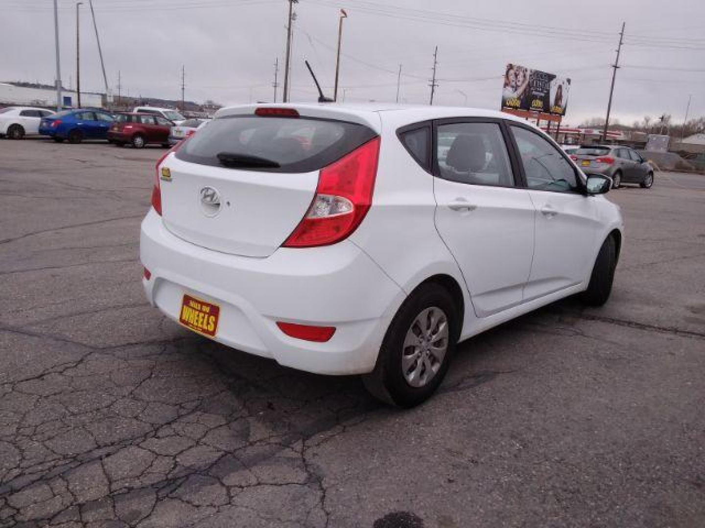 2016 Hyundai Accent SE 5-Door 6A (KMHCT5AE0GU) with an 1.6L L4 DOHC 16V engine, 6-Speed Automatic transmission, located at 4047 Montana Ave., Billings, MT, 59101, 45.770847, -108.529800 - Photo#4