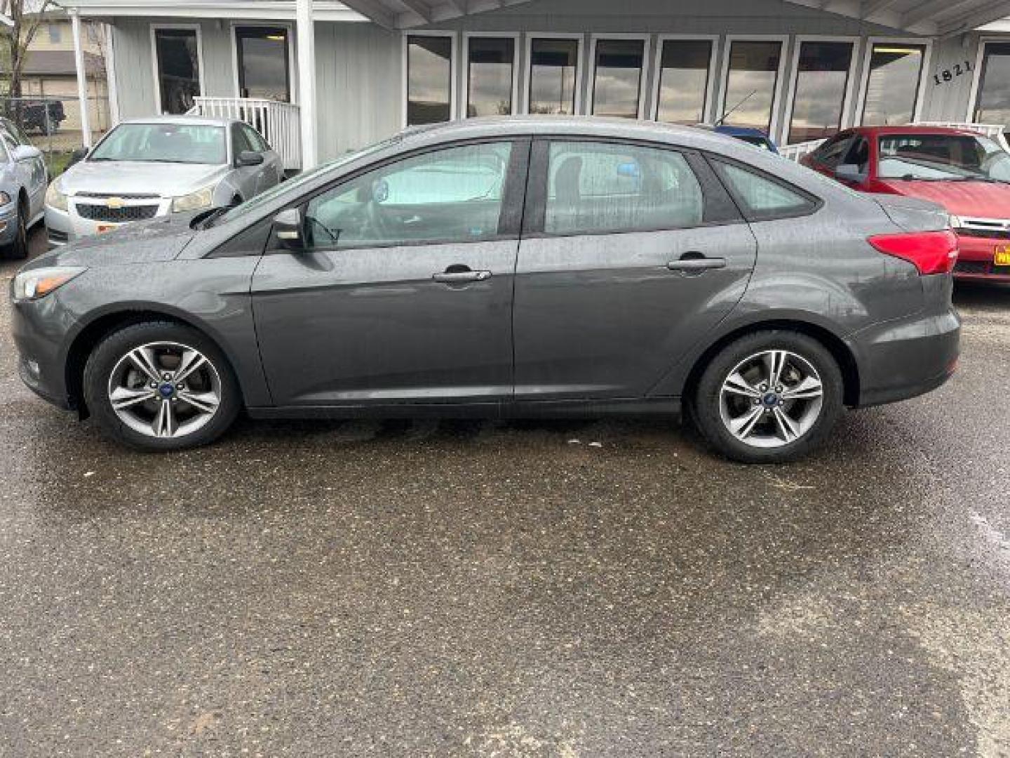 2017 Ford Focus SE Sedan (1FADP3FEXHL) with an 1.0L L3 engine, located at 1821 N Montana Ave., Helena, MT, 59601, 46.603447, -112.022781 - Photo#5