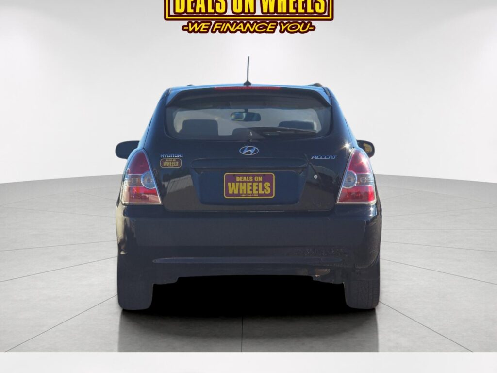 2011 Hyundai Accent SE