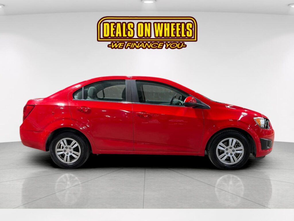 2015 Chevrolet Sonic LT Auto