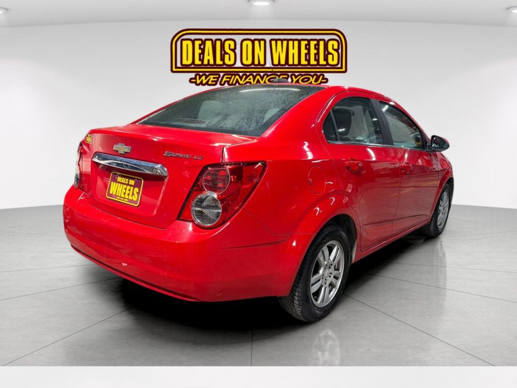 2015 Chevrolet Sonic LT Auto